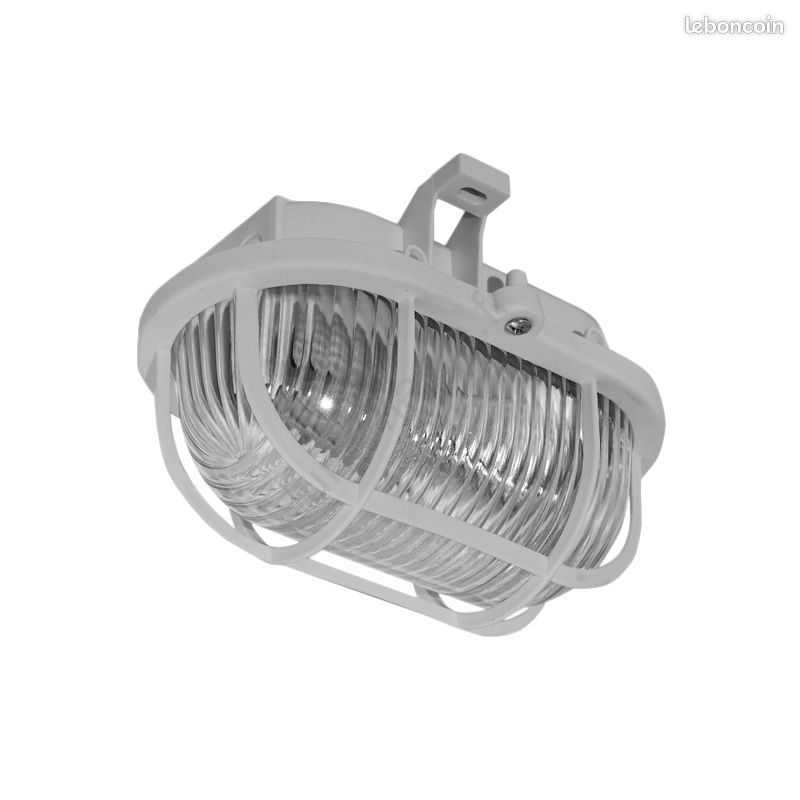 Hublot luminaire extérieur OVAL (image 1)