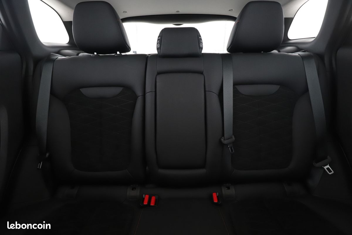 Renault Kadjar 1.3 TCe SL Black Edition EDC 160 ch (image 16)