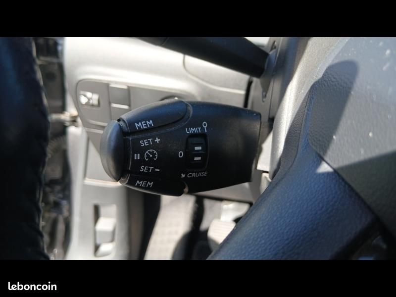 Citroen C3 1.2 PureTech 83ch S&S Shine (image 28)