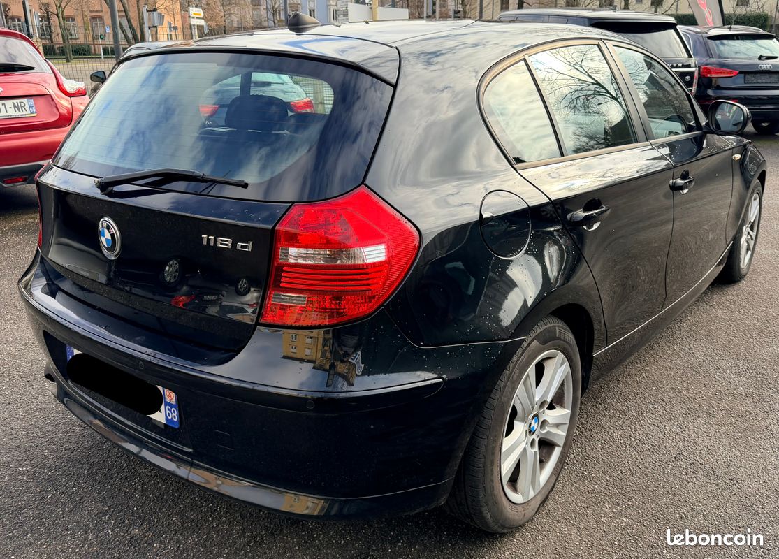 Bmw Série 1 118d 143 ch Edition Confort BVA (image 3)