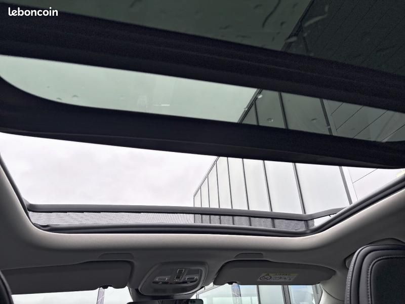 Volvo XC60 T6 Hybride Rechargeable 350ch Ultra Style Dark Geartronic 8 AWD (image 18)