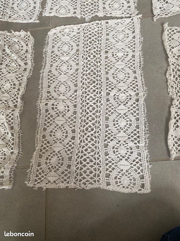 6 tissu ou rideaux anciens brodés (image 2)