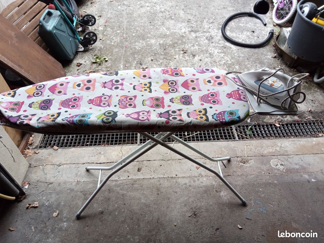 Table a repaser et fer (image 1)