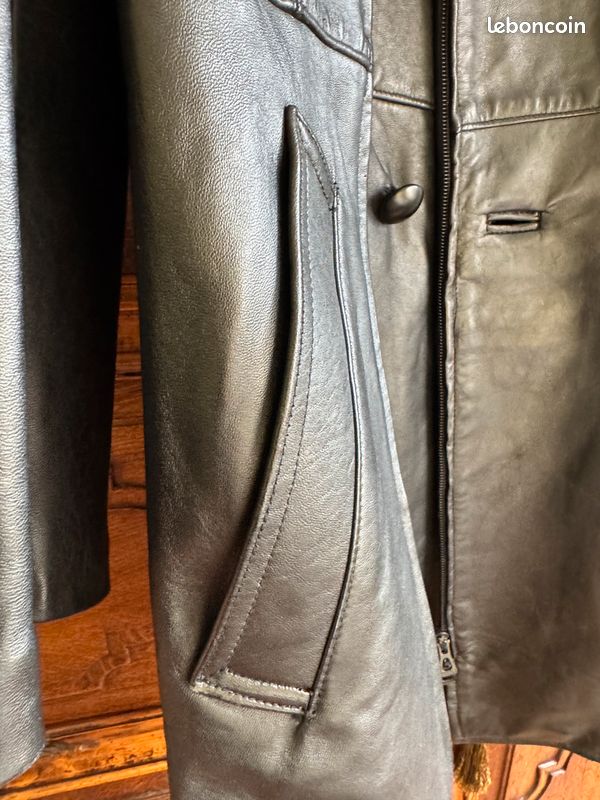 Figurine en carton taille réelle Taylor Lautner veste marron 178 cm