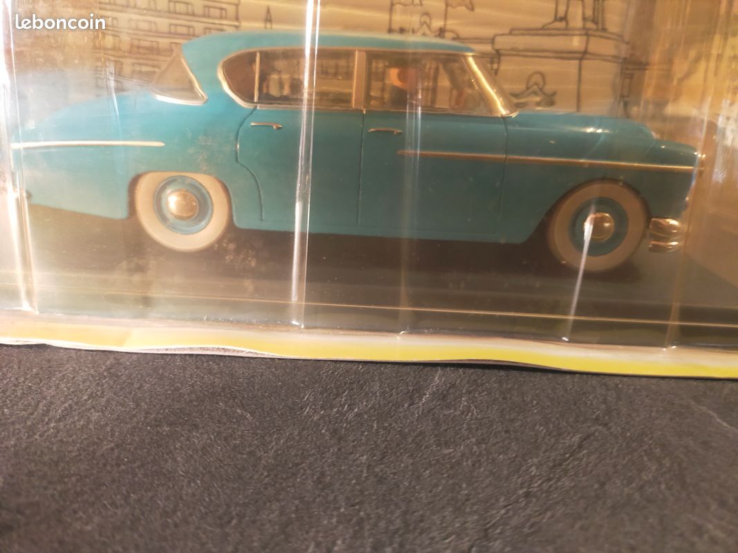 Voiture Tintin Moulinsart - 1/24 La conduite Intérieure Beige