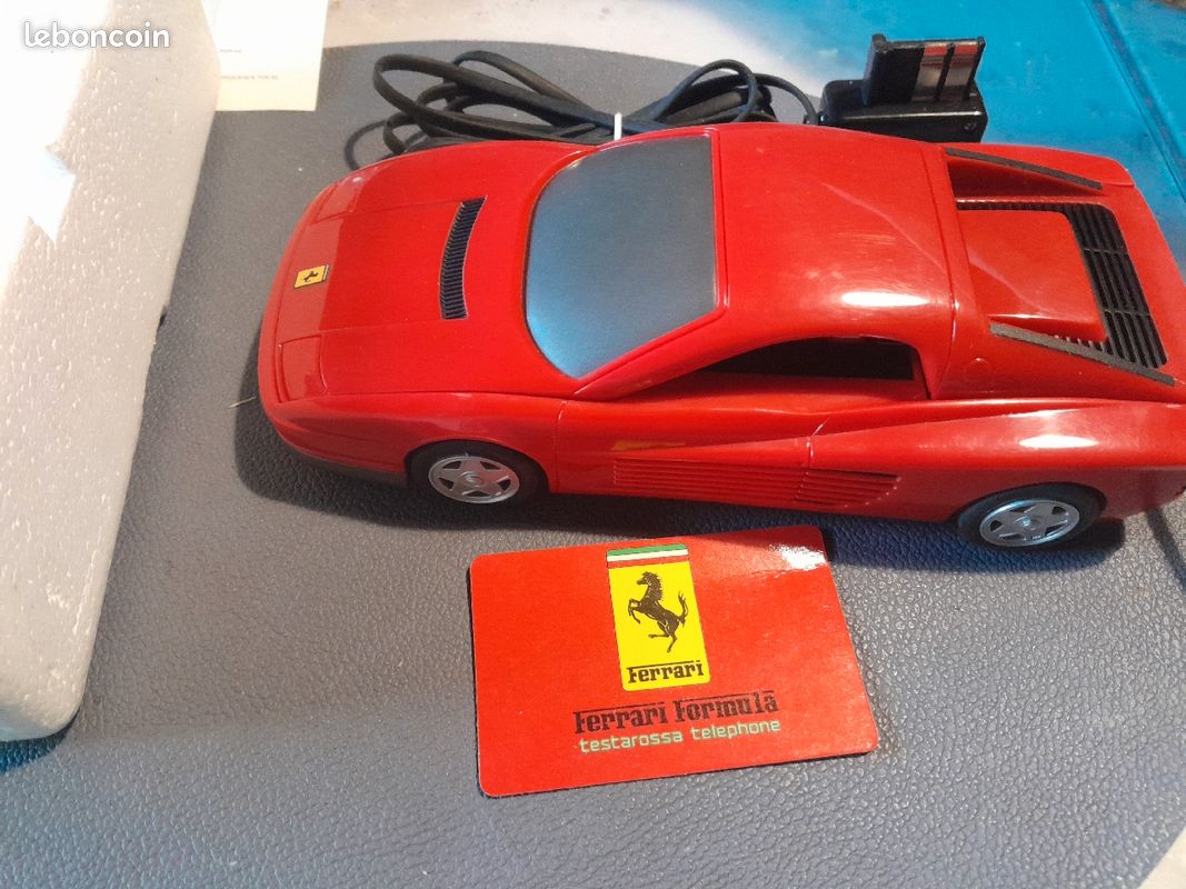 A vendre testarossa téléphone neuf jamais utilisé (image 3)