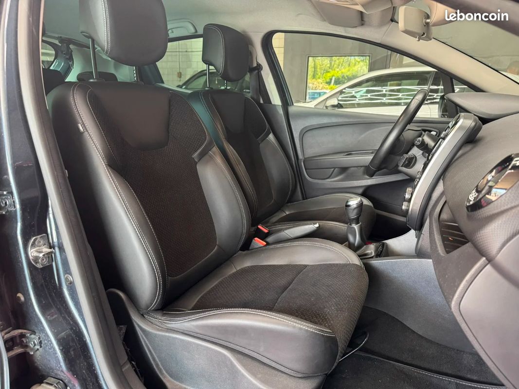Renault clio iv 0.9 tce 90 intens (image 19)