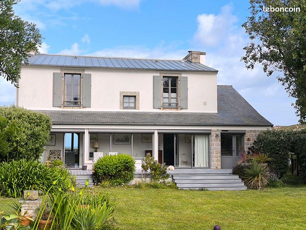 Maison 8 pièces 217 m²