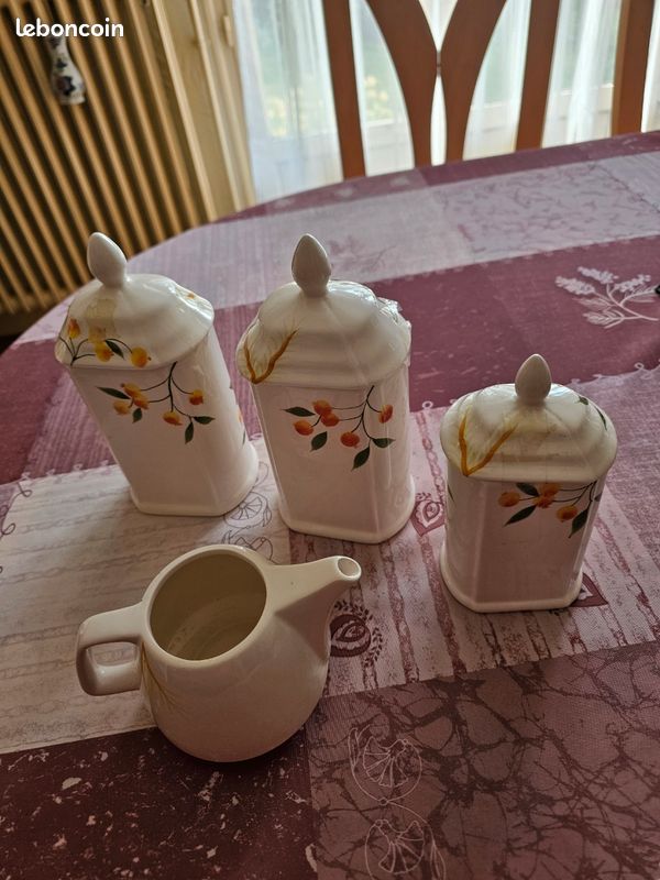 Pots à épices et pot à lait (image 2)