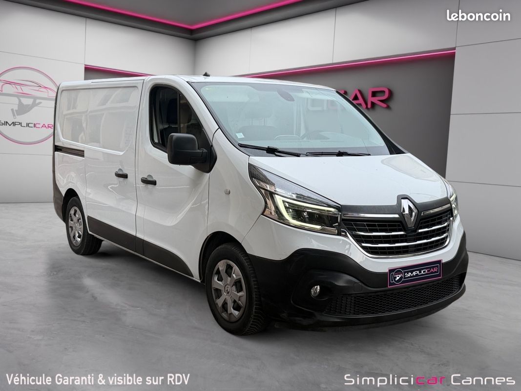 RENAULT TRAFIC III FOURGON L1H1 3T 2.0 BLUE DCI 170 EXTRA BA 150Ch Garantie 12 mois (image 1)
