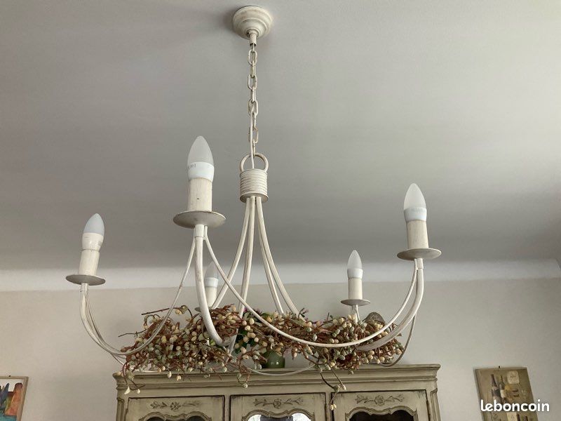Grand lustre Shabby chic Interior’s (image 3)