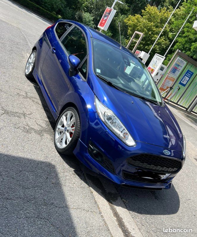 Ford fiesta (image 1)