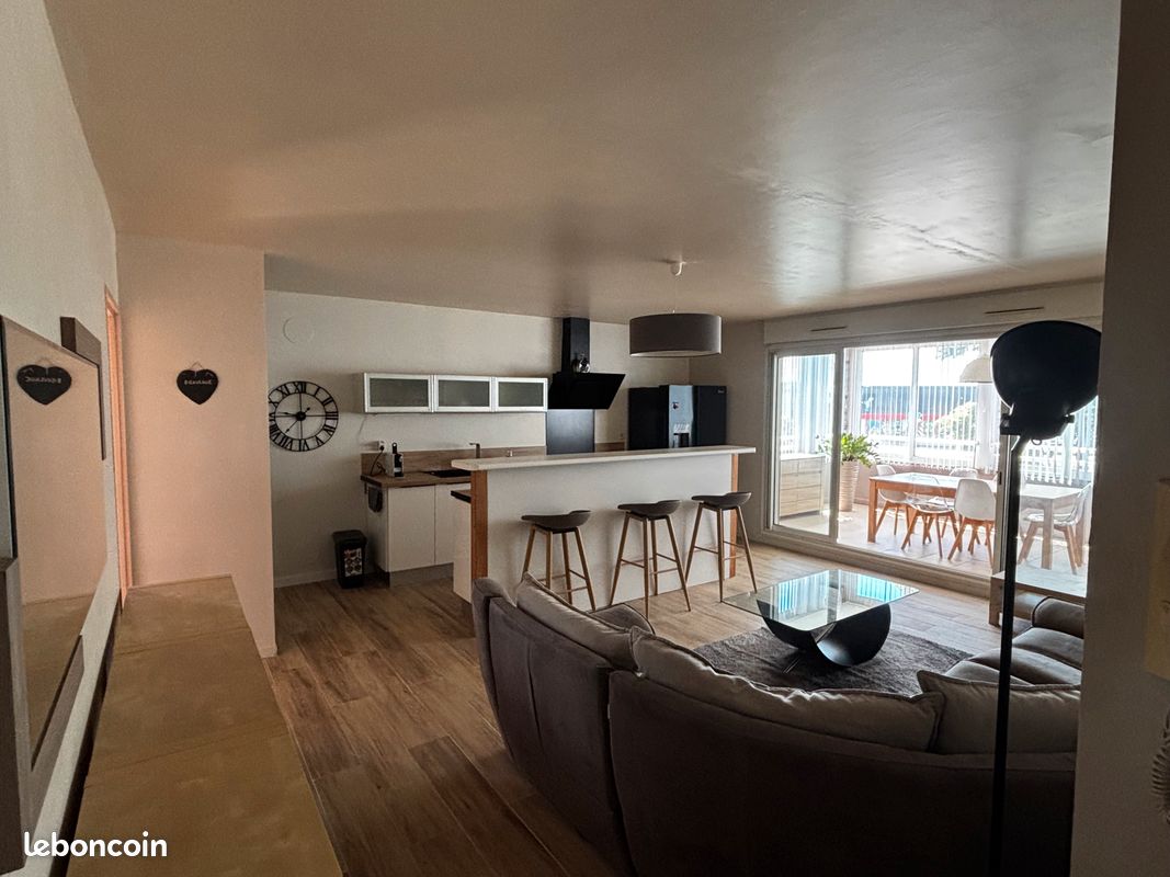 Appartement 4 pièces 96 m² · à Saint-Denis · 96 m² · 1 500 €