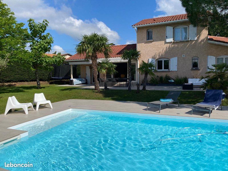 Maison 5 pièces 180 m² · à Pollionnay · 180 m² · 700 000 €