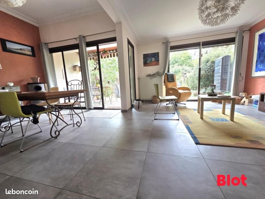 Maison 6 pièces 120 m² · à Rennes · 120 m² · 346 500 €