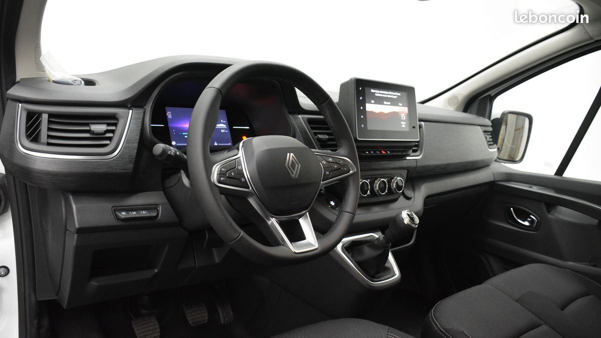 Renault Trafic Van L2H1 Extra 3T Blue dCI 150 - Leasing (image 5)