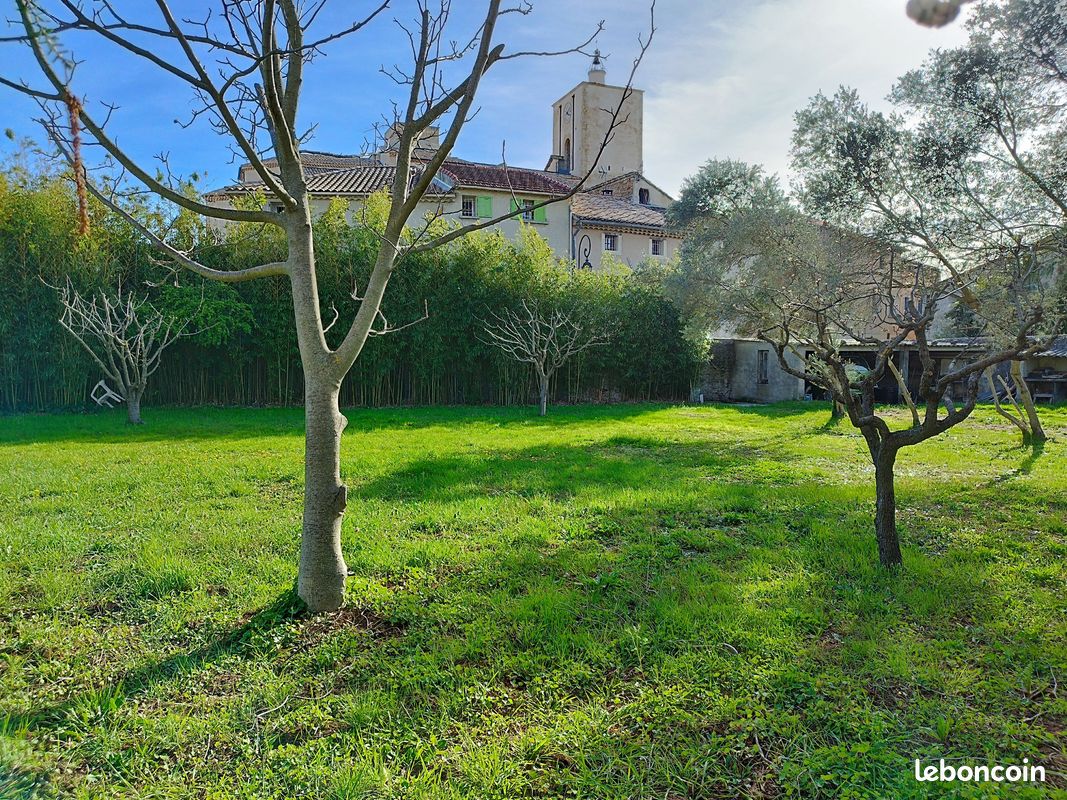 Maison 4 pièces 180 m² · à Piolenc · 180 m² · 398 000 €
