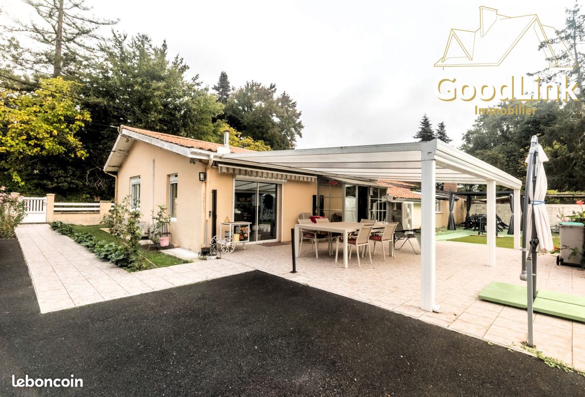 Maison 6 pièces 142 m² · à Vendays-Montalivet · 142 m² · 295 000 €