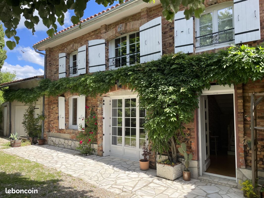 Maison 7 pièces 137 m² · à Boutiers-Saint-Trojan · 137 m² · 227 900 €
