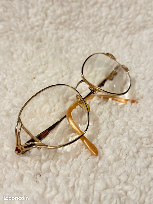 Lunettes De Soleil Ray-Ban Vintage Dorées - Modèle 044230005 - Occasion