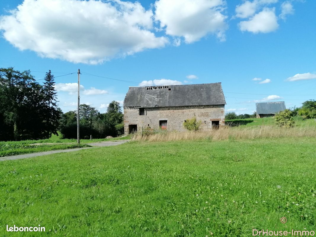 Maison 1 pièce 100 m² · à Vire Normandie · 100 m² · 28 000 €