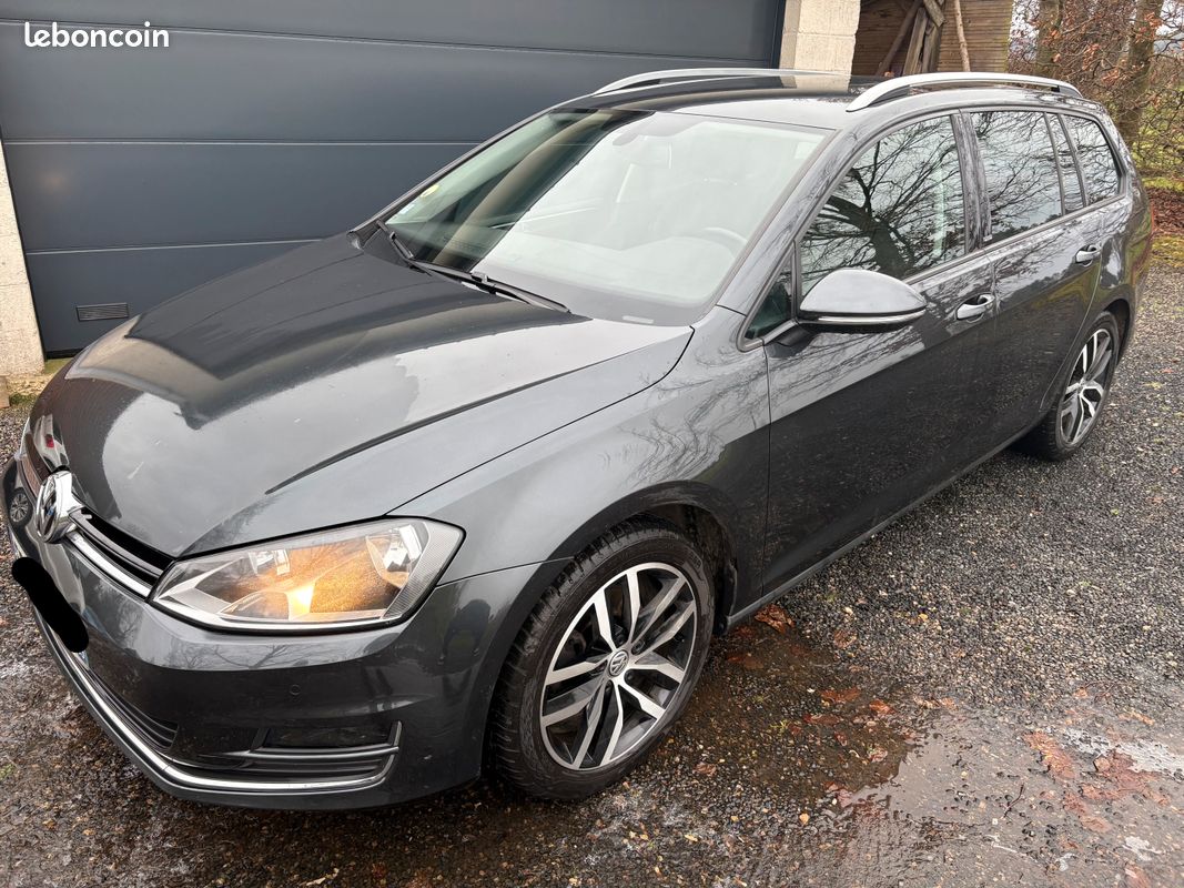 Golf Sw Rouge Volkswagen Golf SW - Voitures