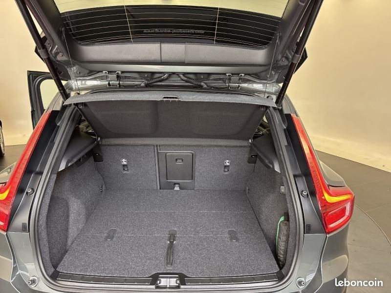 Volvo XC40 B3 163ch Lounge Edition DCT 7 (image 10)
