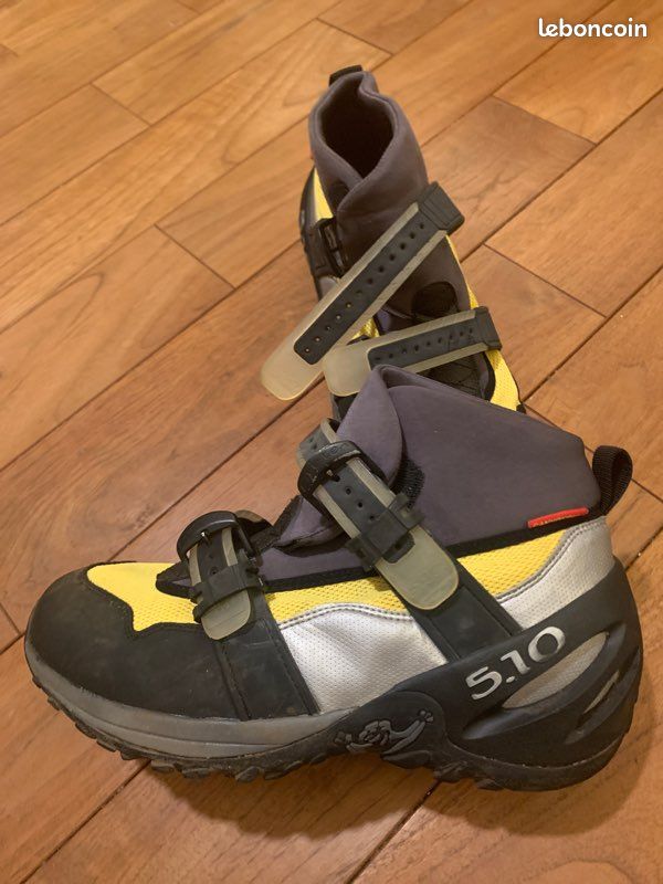Chaussure canyoning five ten canyoneer pointure 45 Sport