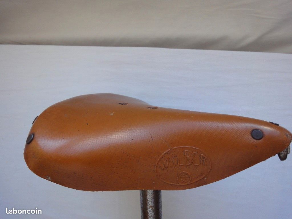 Selle De Vélo Vintage Wolber - Cuir - Vélo De Course Ancien - Occasion