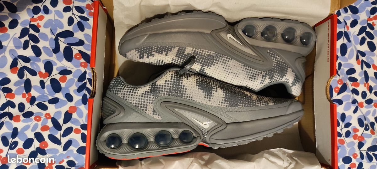 Air max dn (image 2)