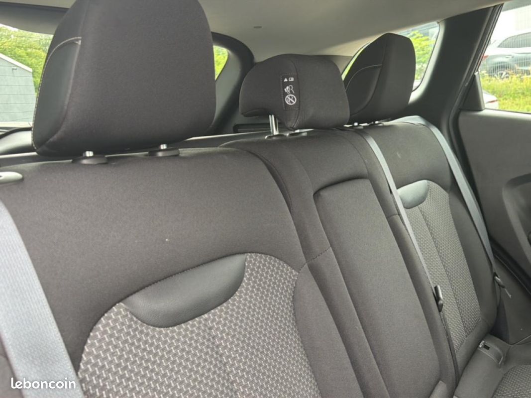 RENAULT KADJAR 1.3 tce 140 fap evolution edc (image 14)