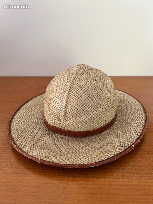 Chapeau Colonial Et éventail - Style Chasse, Couleur Beige, Taille Unique Homme, Neuf Sans étiquette