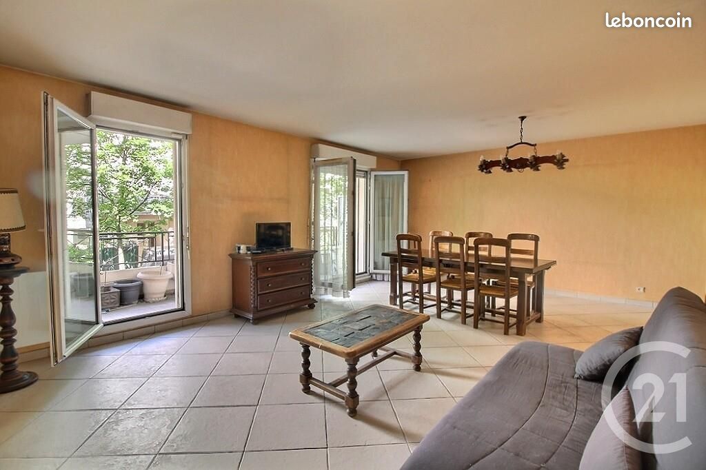 Appartement 5 pièces 99 m² · à Rosny-sous-Bois · 99 m² · 365 000 €