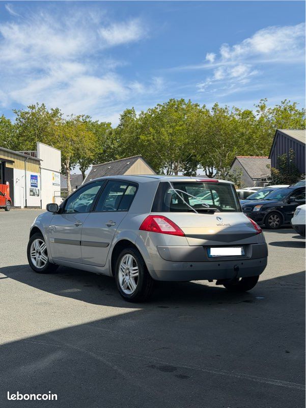 Renault Megane 2 (image 2)