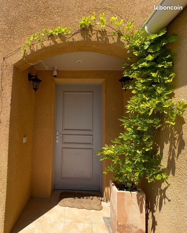 Maison 4 pièces 83 m² · à La Garde-Freinet · 83 m² · 410 000 €