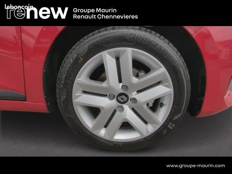 Renault Clio 1.6 E-Tech 145ch full hybrid Evolution - 24 (image 16)