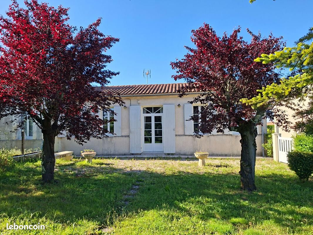 Maison 5 pièces 90 m² · à Saint-Estèphe · 90 m² · 169 000 €