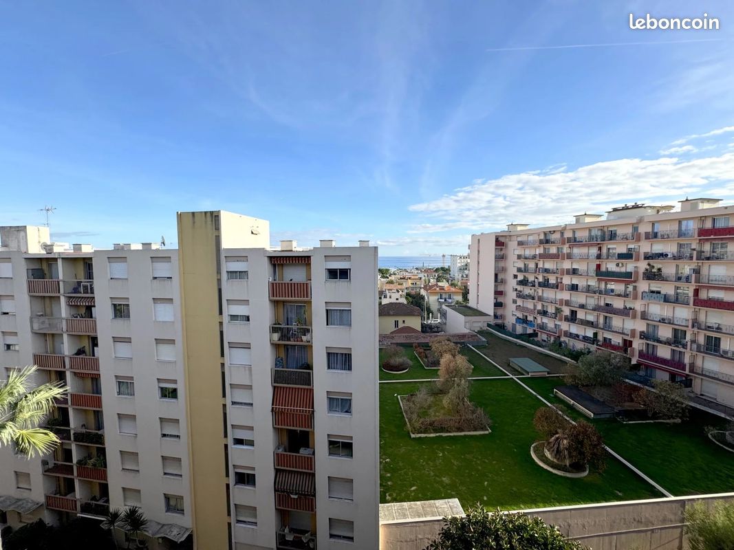 Appartement 3 pièces 66 m² · à Nice · 66 m² · 250 000 €