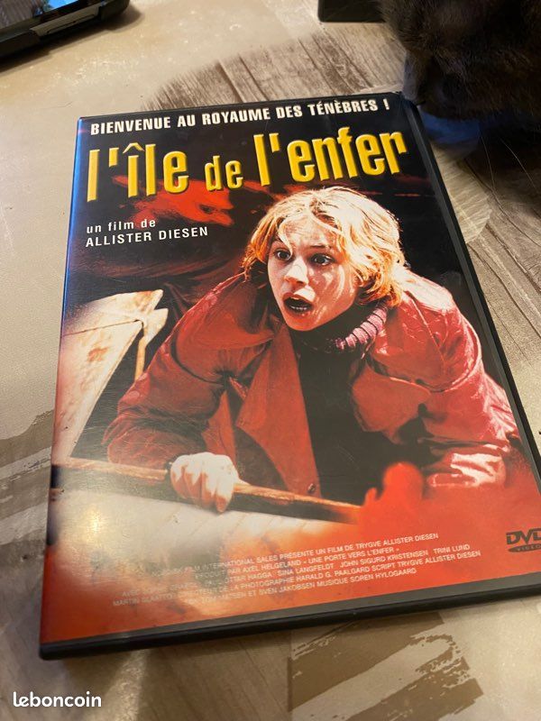 Dvd l’île de l’enfer (image 1)
