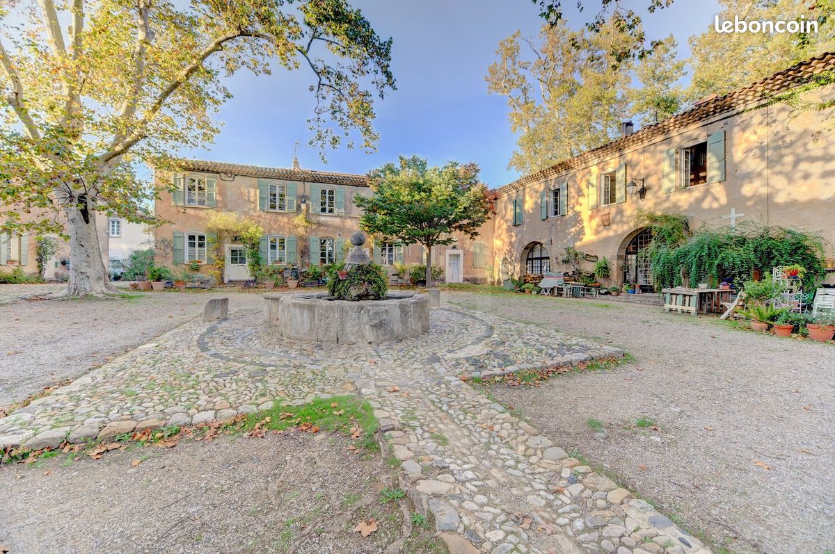 Appartement 3 pièces 106 m² · à Clermont-l'Hérault · 106 m² · 263 000 €