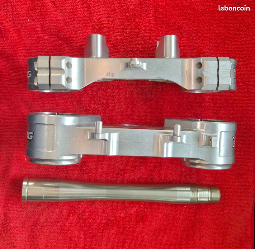 Té de fourche KAWASAKI KXF (image 3)