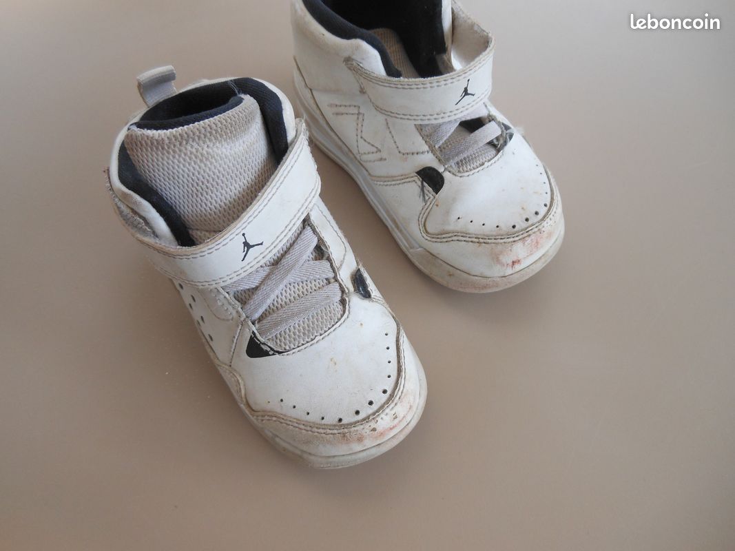 Basket Jordan Bébé (image 1)