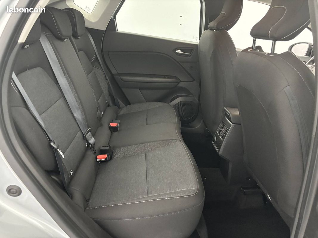 RENAULT Captur TCe 90 - 21 Zen (image 16)