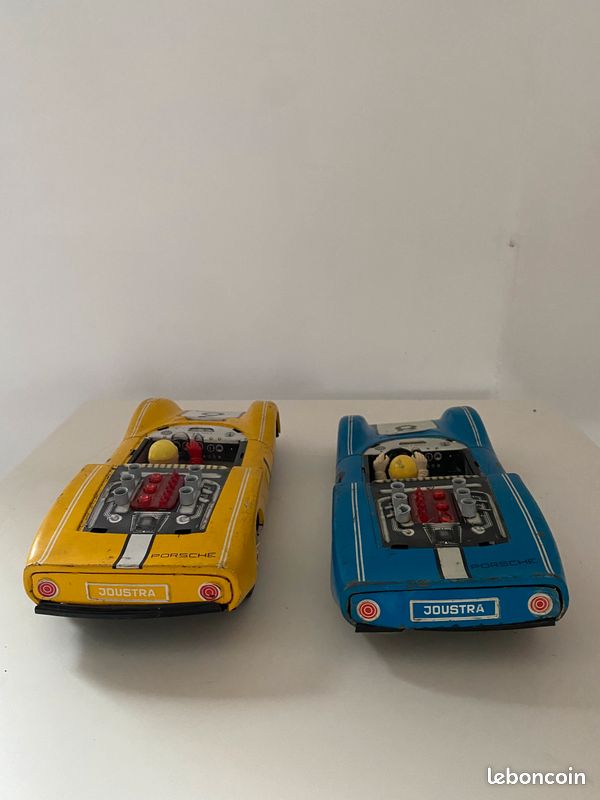 Anciennes petites voitures métal Porsche Carrera GT