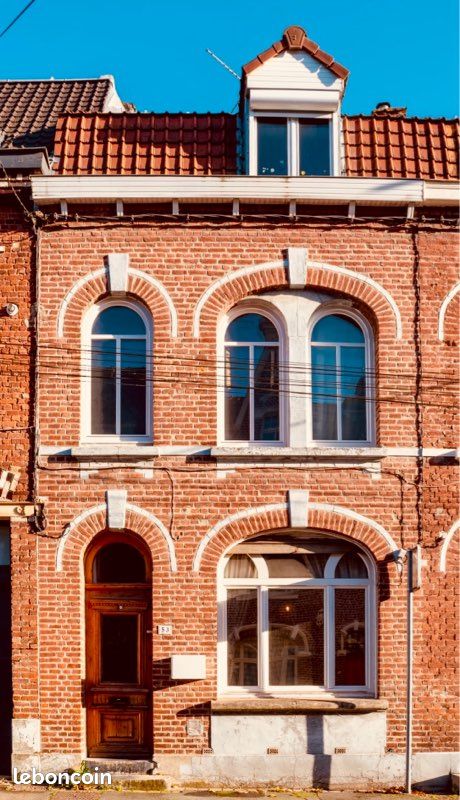 Maison 7 pièces 131 m² · à Houplines · 131 m² · 230 000 €