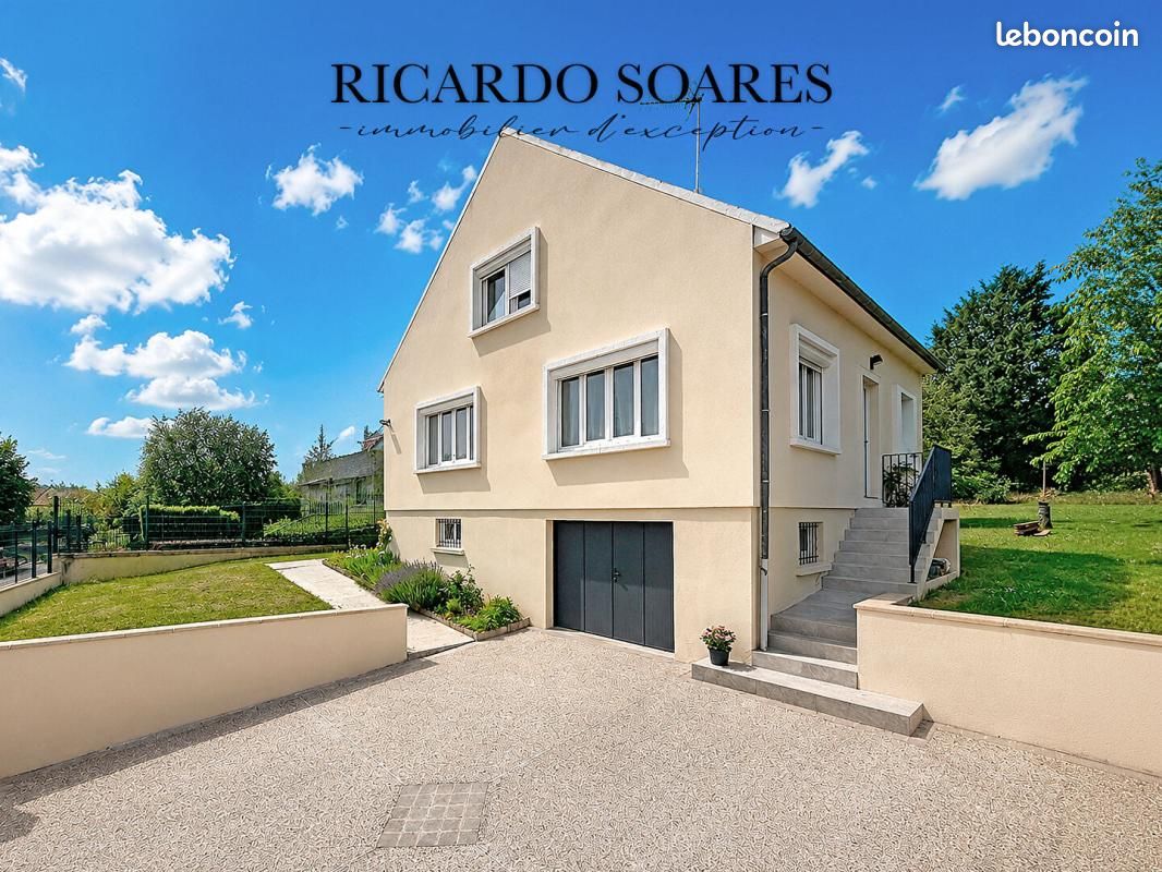 Maison 5 pièces 129 m² · à Monceaux · 129 m² · 369 000 €