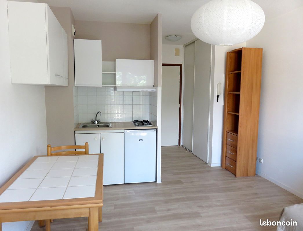 Appartement 1 pièce 20 m² · à Rodez · 20 m² · 360 €/mois