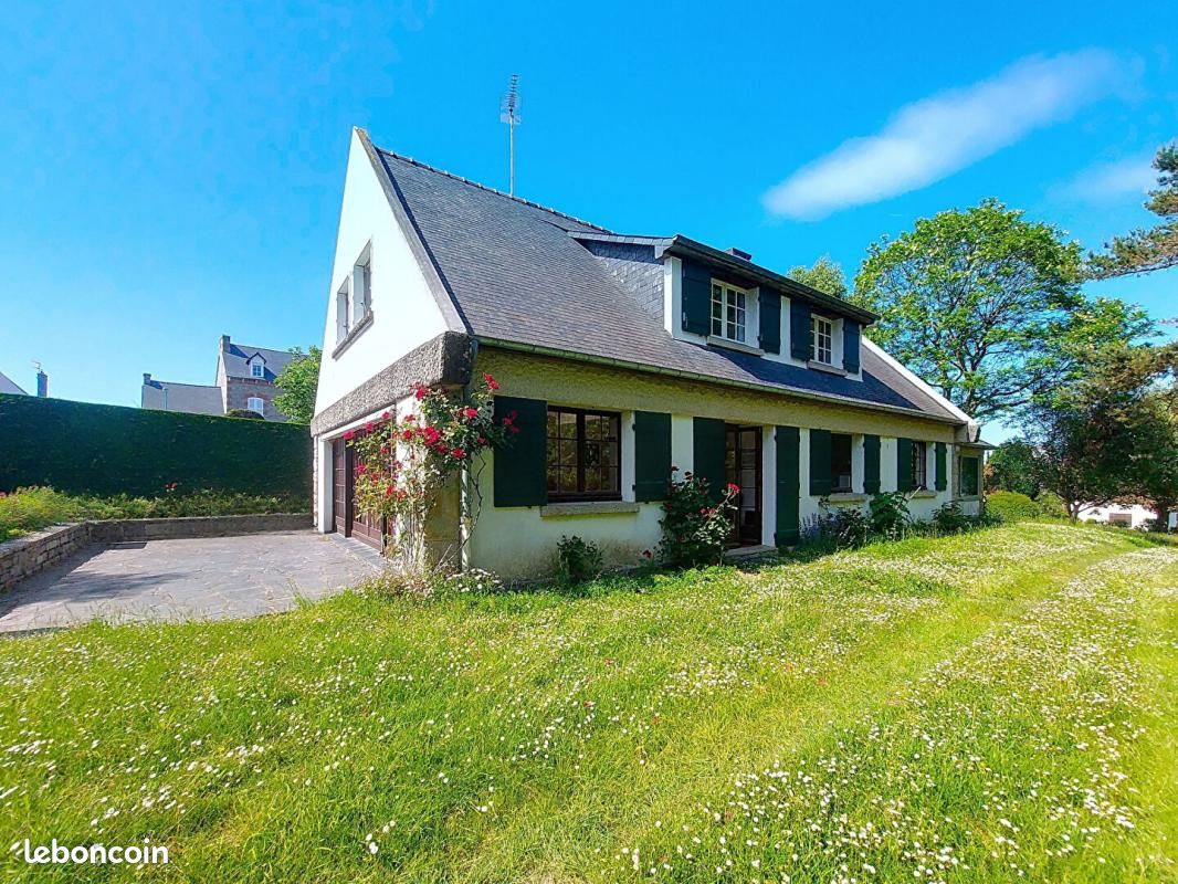 Maison 9 pièces 198 m² · à Saint-Cast-le-Guildo · 198 m² · 943 200 €