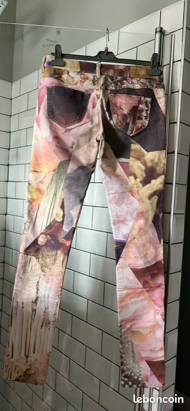 Pantalon diesel 38 motif champêtre rose cuivré (image 1)