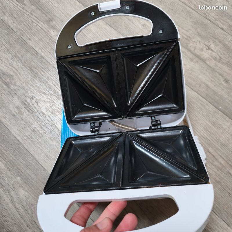Appareil à croque-monsieur (image 2)
